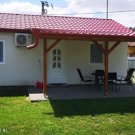 Rakoczi Vendeghaz Apartment Poroszlo Exterior photo