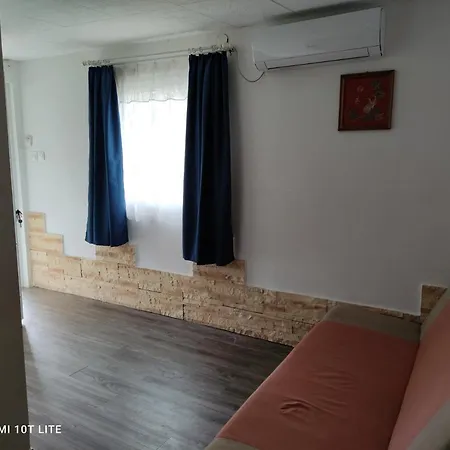Rakoczi Vendeghaz Apartment Poroszlo Exterior photo