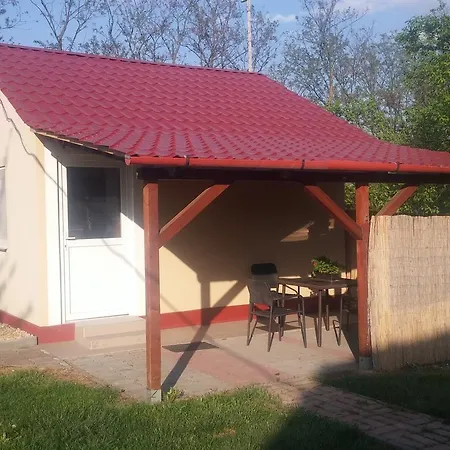 Rakoczi Vendeghaz Apartment Poroszlo Exterior photo