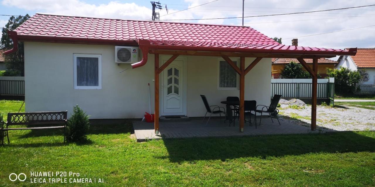 Rakoczi Vendeghaz Apartment Poroszlo