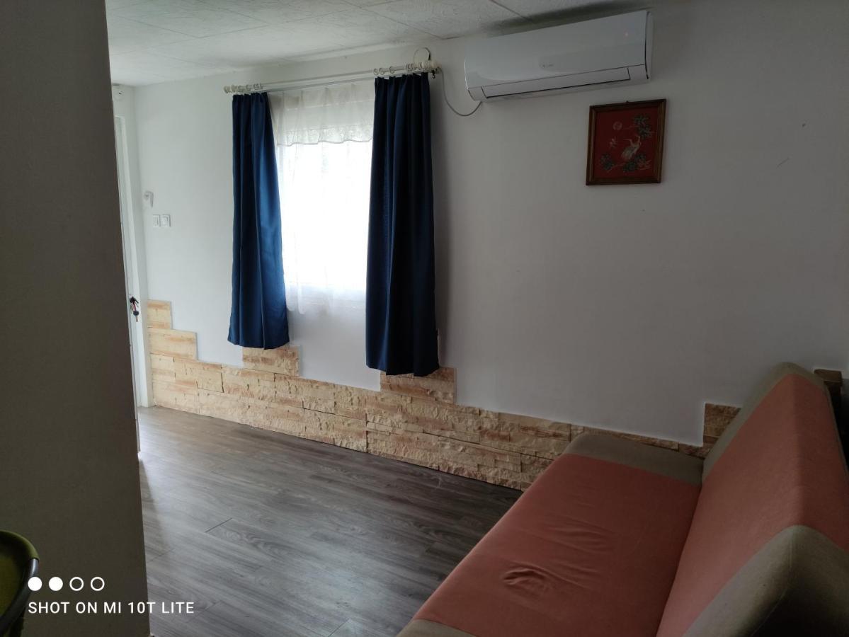Rakoczi Vendeghaz Apartment *