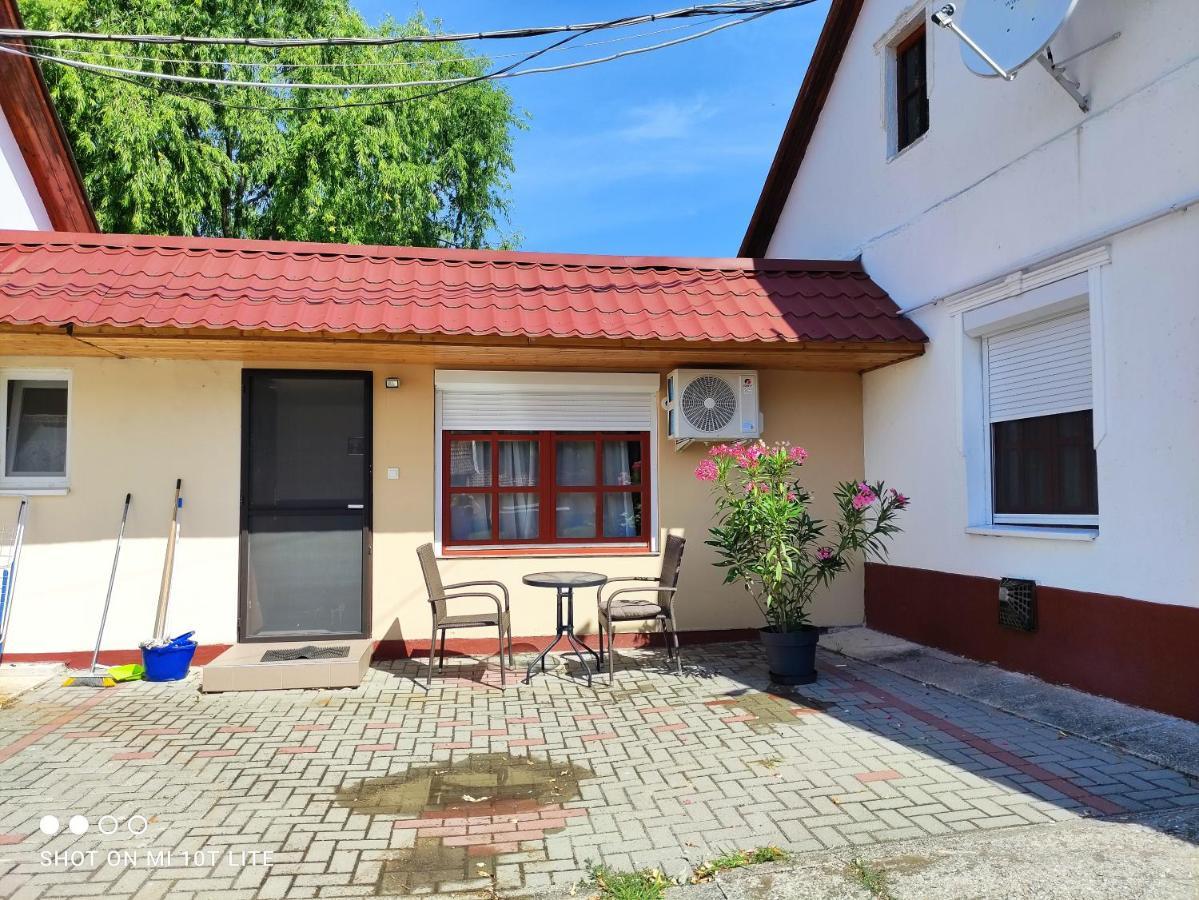 Apartment Rakoczi Vendeghaz *